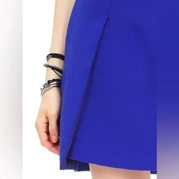 BANANA REPUBLIC Cobalt Structured Winged Mini Skirt Sz 6 - Picture 2 of 8